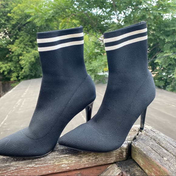 Material Girl Sock boots - Picture 2 of 5